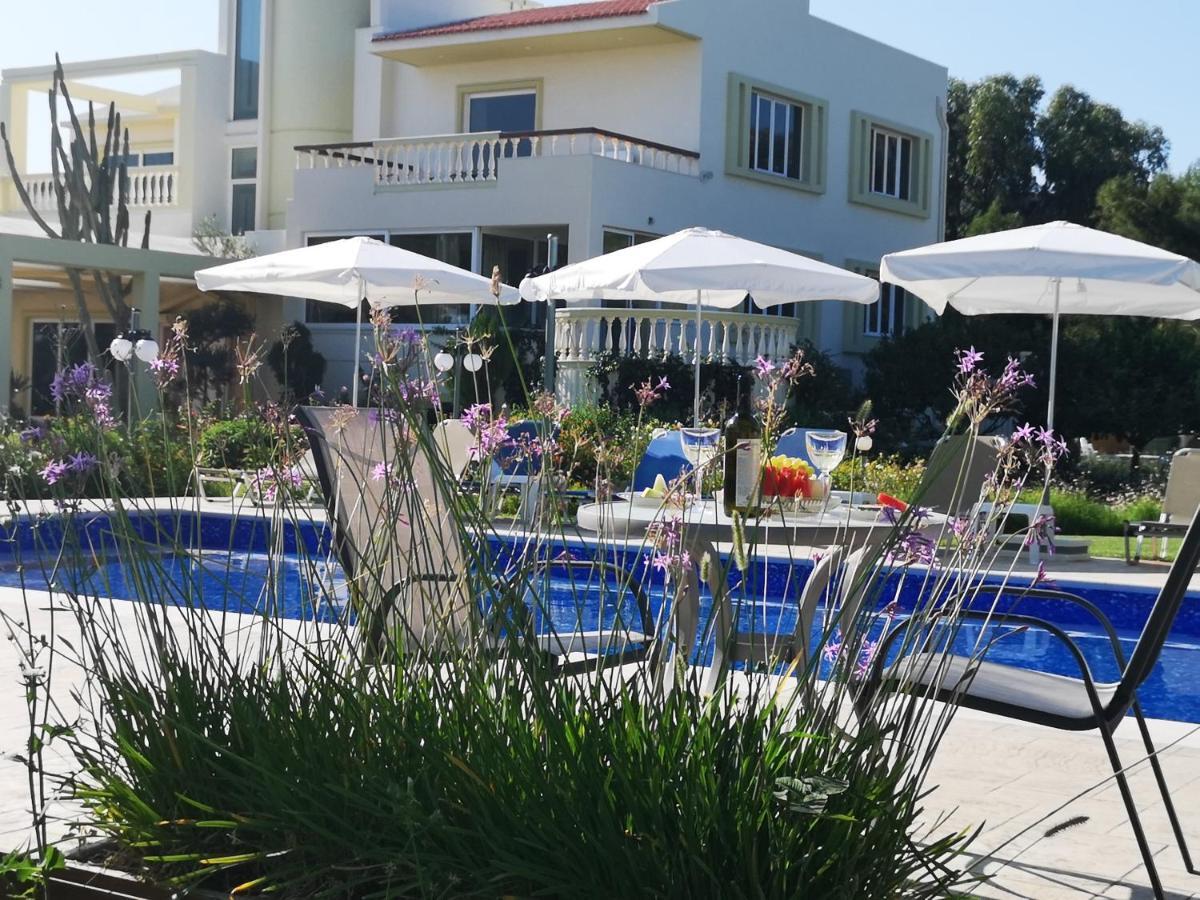 Louis Luxury Villa By Living In Blue Koskinou  외부 사진