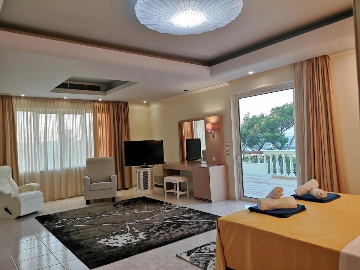 Louis Luxury Villa By Living In Blue Koskinou  외부 사진