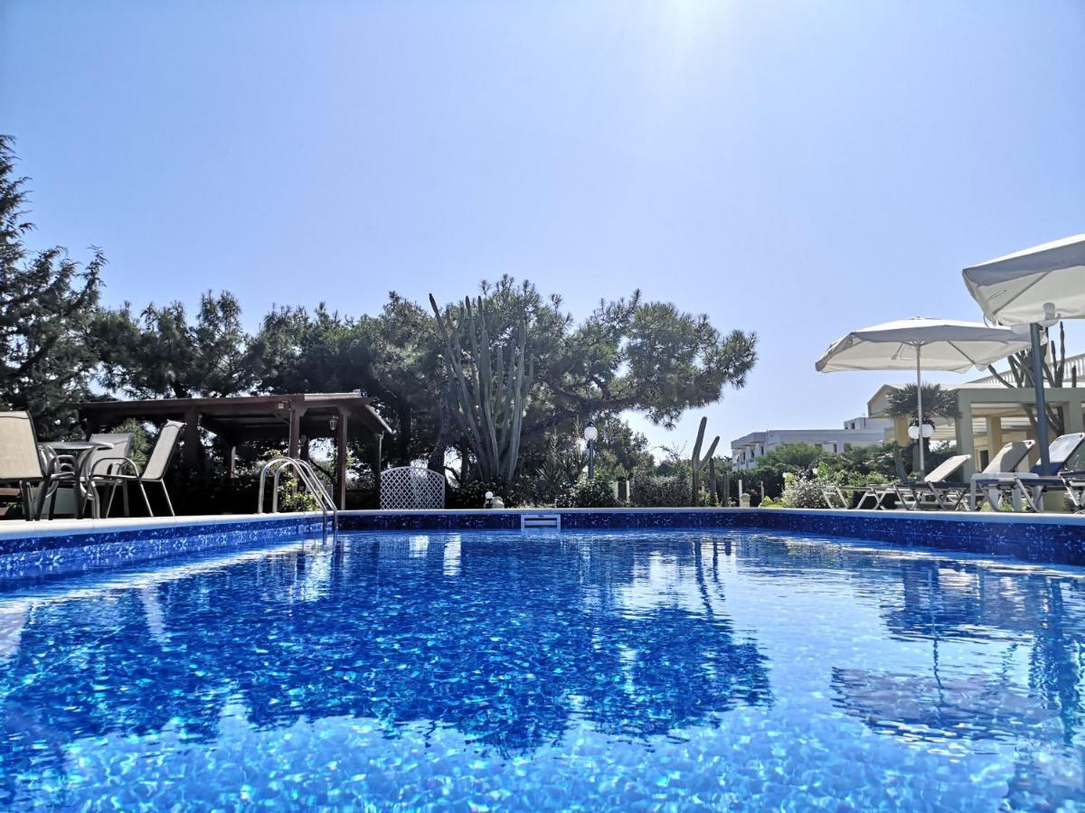 Louis Luxury Villa By Living In Blue Koskinou  외부 사진